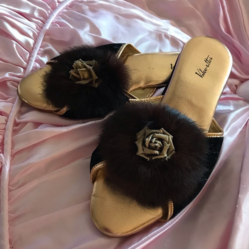 Volco-ettes vintage mink and velvet slippers. 9